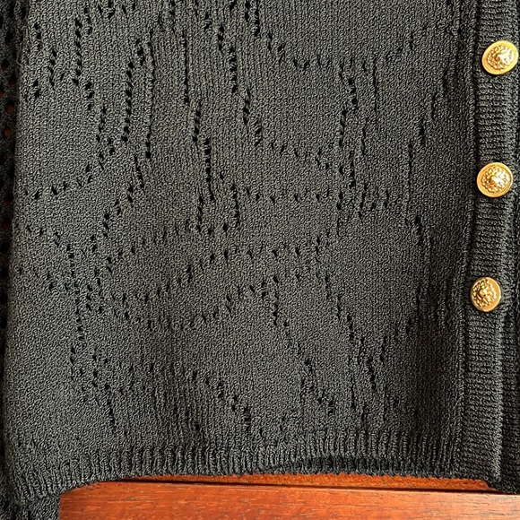 St John collection black sweater
EXCELLENT condition - Picture 7 of 11